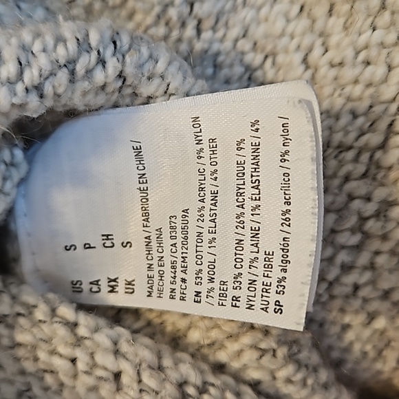 American Eagle Mock Neck Sweater - Picture 7 of 7